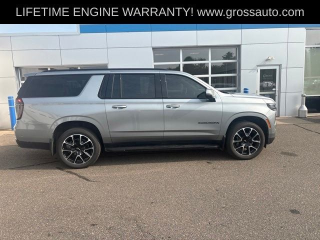 2025 Chevrolet Suburban RST