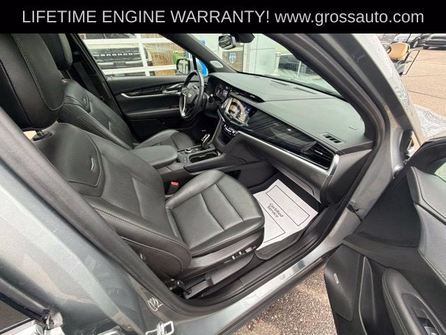 2025 Cadillac XT6 Premium Luxury