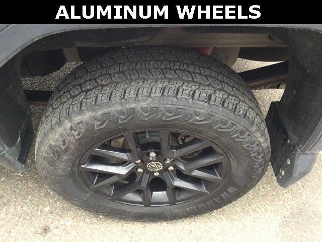 2022 GMC Sierra 1500 Limited AT4